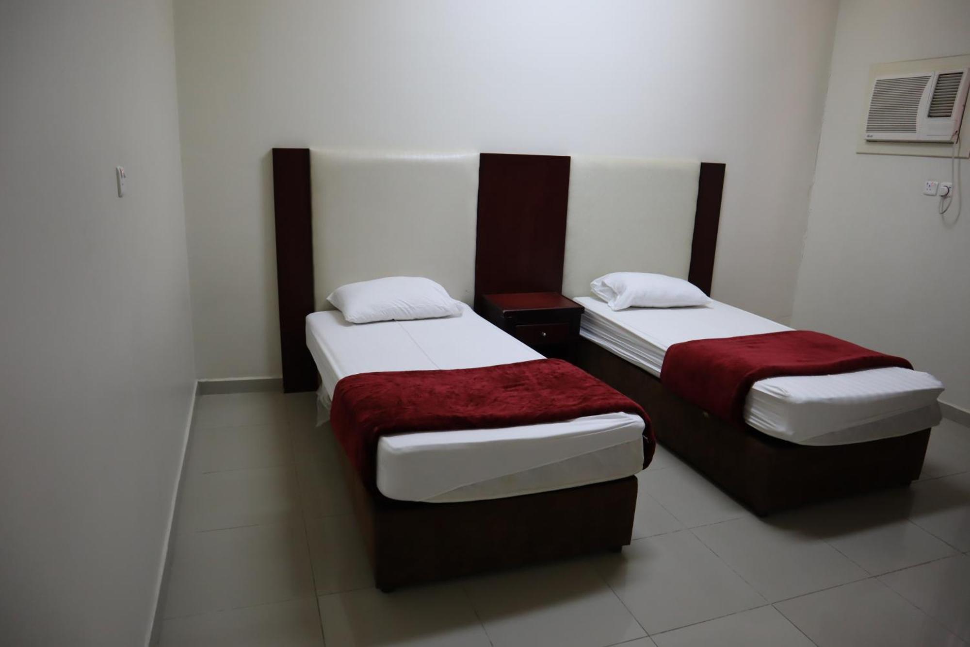 Apartment أمل السعادة للشقق المخدومة Ukaz