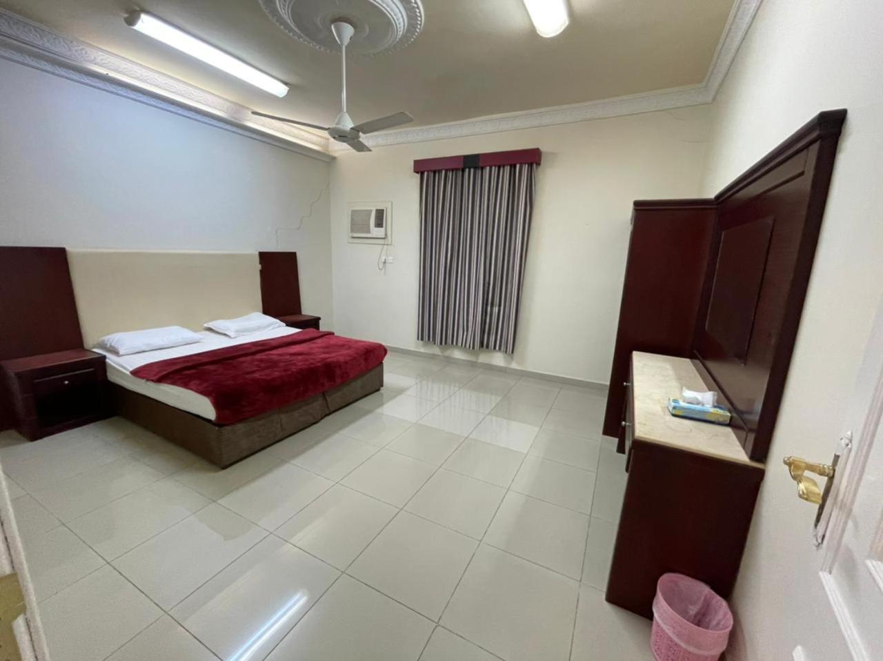 أمل السعادة للشقق المخدومة Apartment *