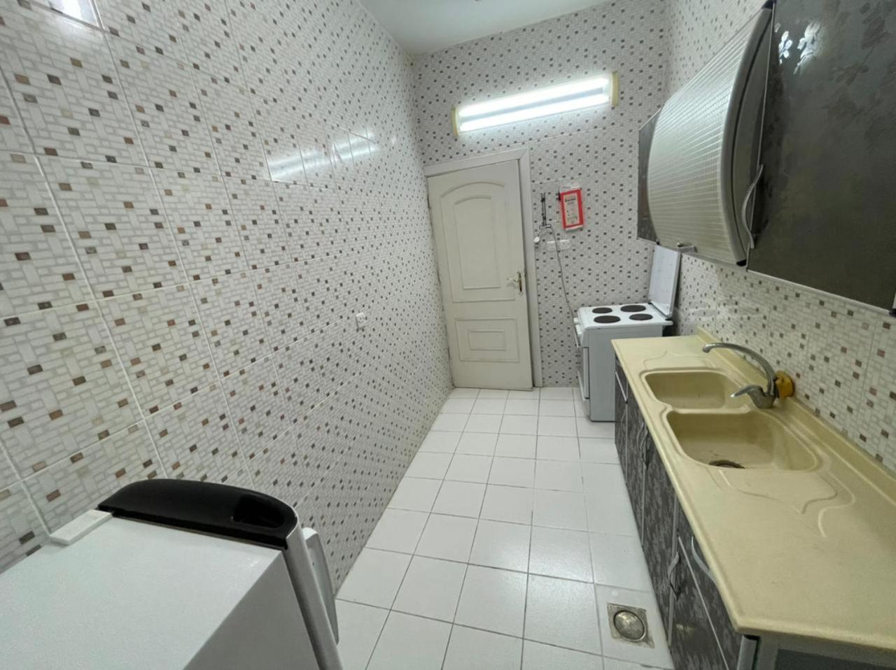 أمل السعادة للشقق المخدومة Apartment *